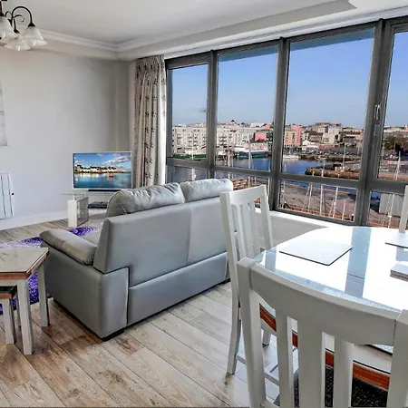 Dockside Penthouse - Free Parking